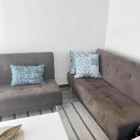 Comfortable In - 55 M² With Private Parking Daire Nazaré